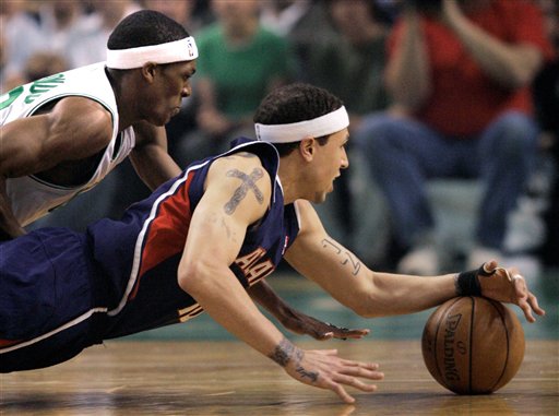A look at the news buzzing around the NBA...